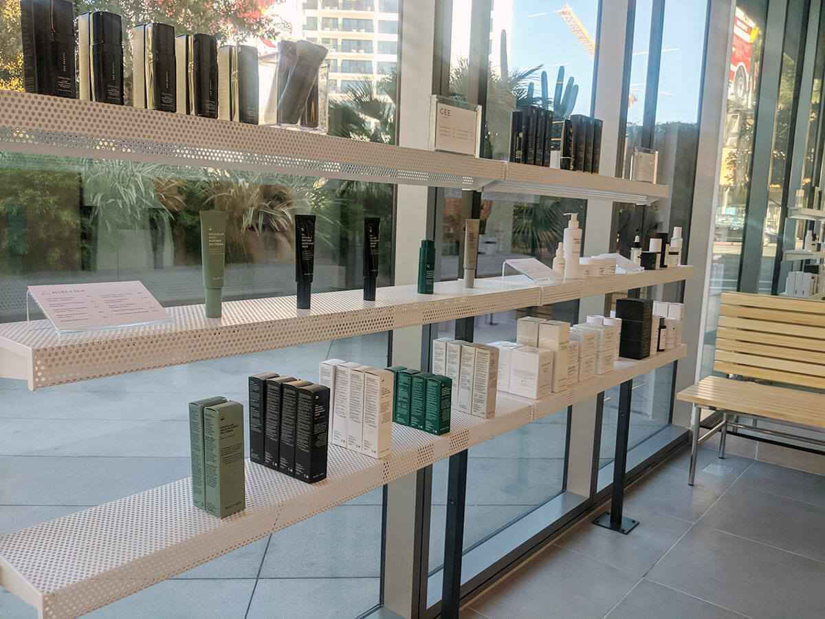 What It’s Like to Try FaceGym’s NonInvasive Facelift ‘Workouts’ in L.A.