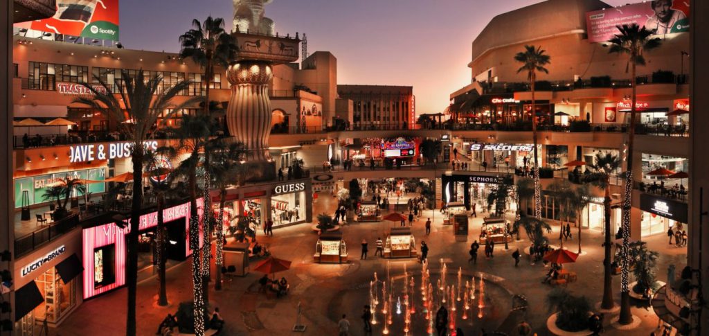 Hollywood and Highland shopping complex