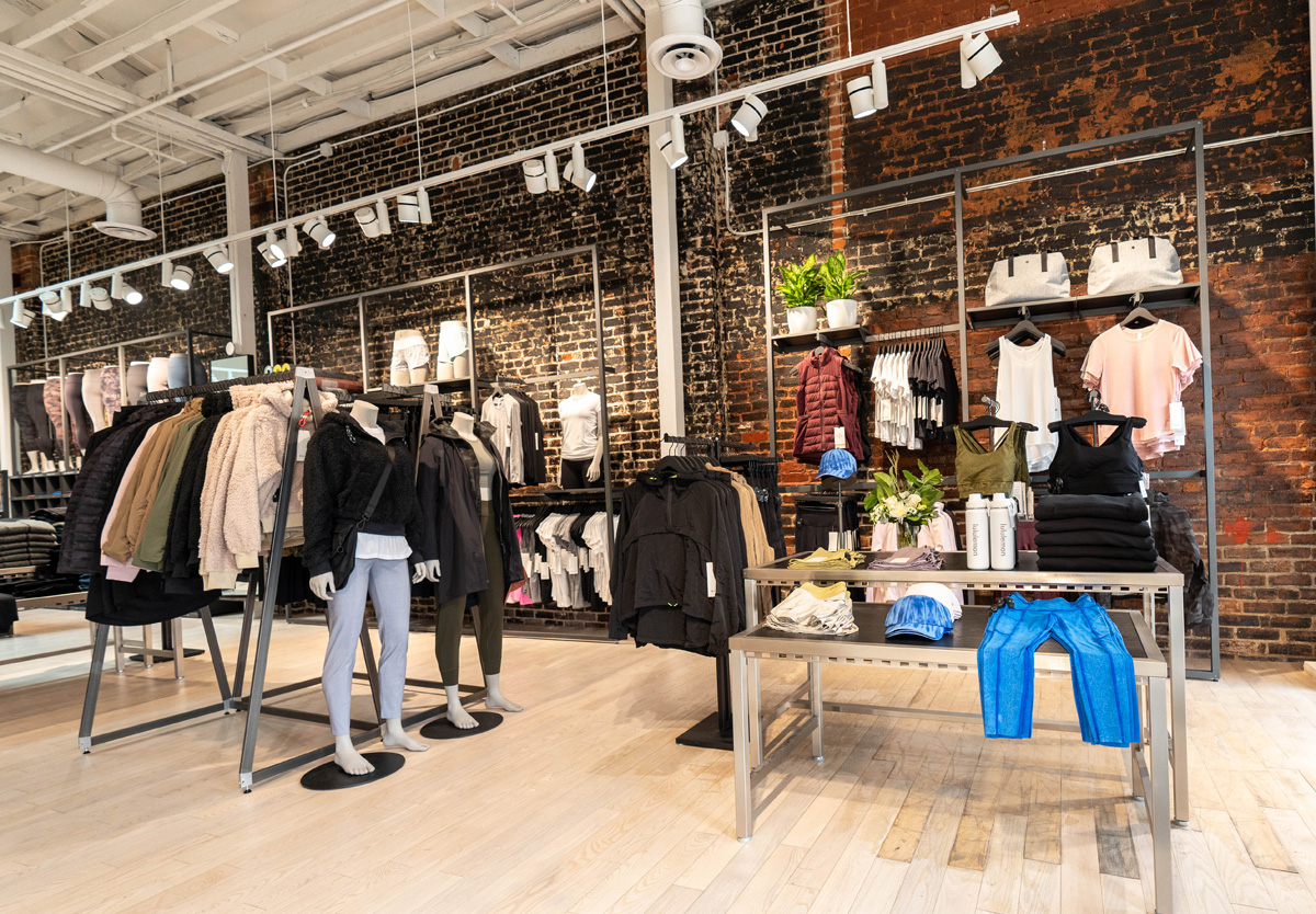 Lululemon at Abbot Kinney, Venice